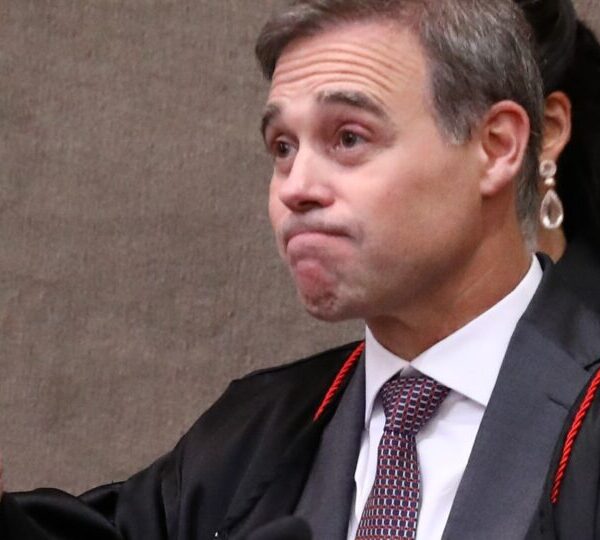Mendonça determina retirada de publicações com ataques a&hellip;