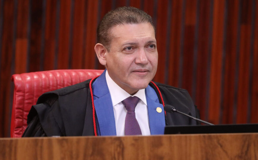 Discurso de ódio é incompatível com a democracia, diz Nunes Marques