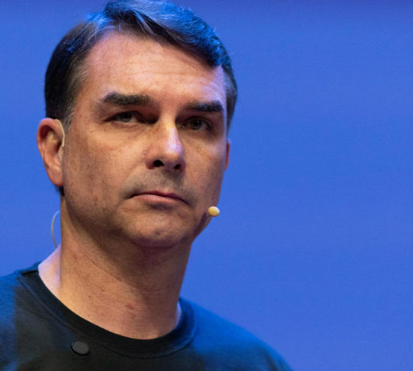 Governo ataca Flávio Bolsonaro após audiência nos EUA:&hellip;