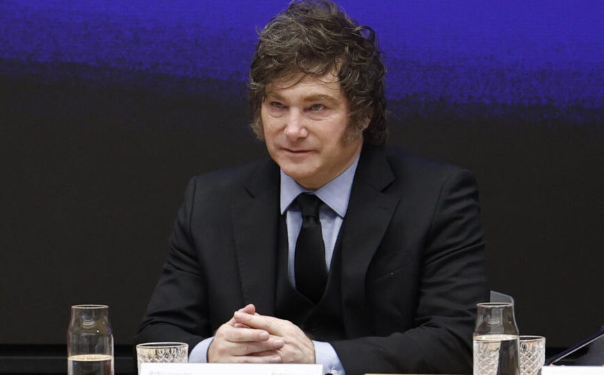 Javier Milei encontra Tarcísio de Freitas no sábado durante visita a SP
