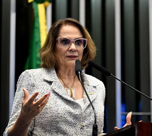 Damares Alves decide se afastar da campanha de&hellip;