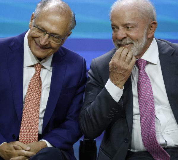 “Mesmo se só errarmos, não perderemos essas eleições”,&hellip;