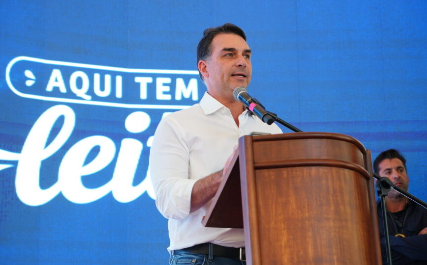 Flávio aposta em vereadores para ampliar apoio no maior colégio eleitoral do país