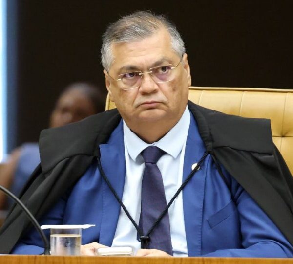 Dino admite que “ainda é cedo” para falar&hellip;
