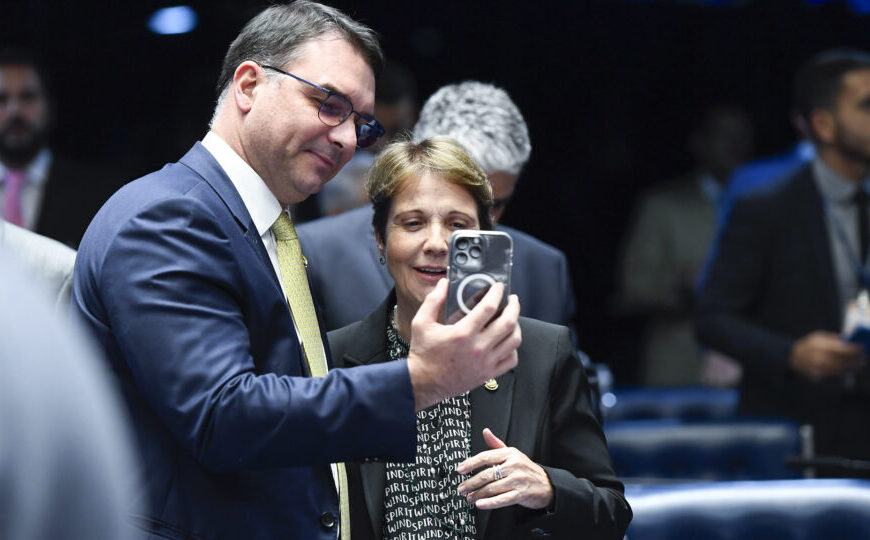 Sem Tereza Cristina, quais são as alternativas de Flávio Bolsonaro para a vice