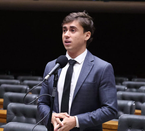 Nikolas Ferreira nega que tenha ajudado Michelle a&hellip;
