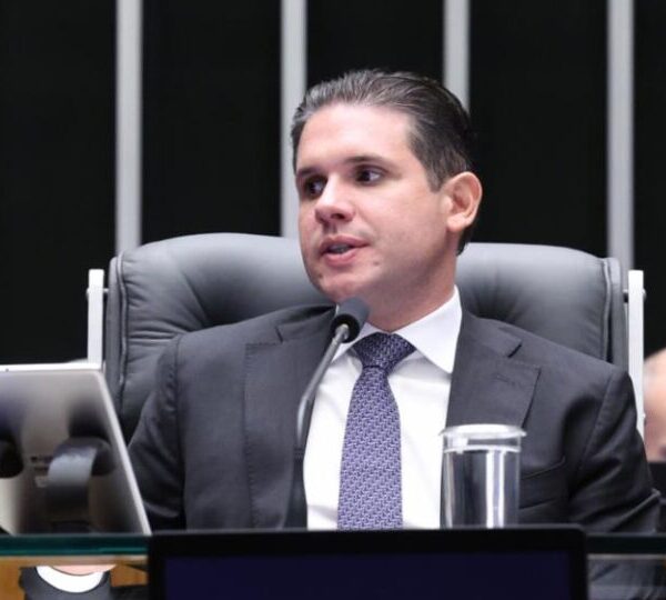 Motta reage à decisão de Dino sobre Valdemar&hellip;