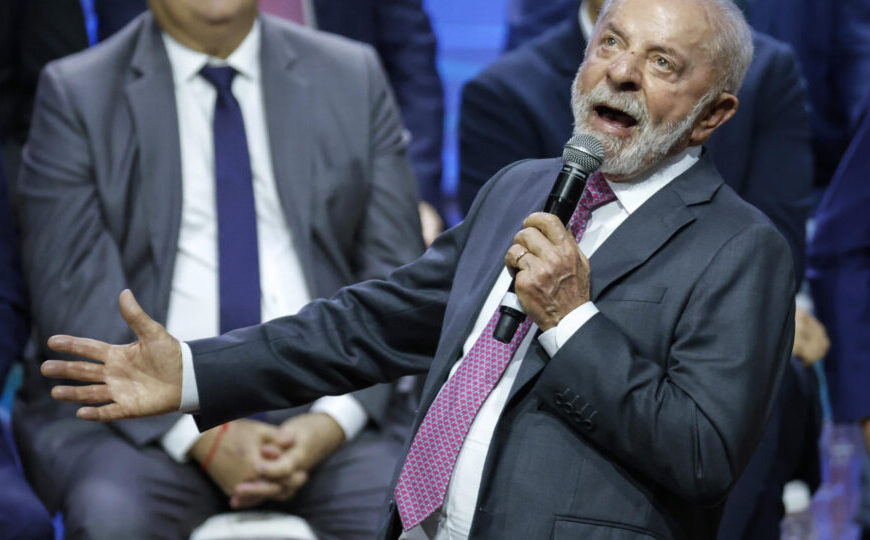 Lula reage a Trump e Milei e diz que “ninguém vai meter o bedelho nas eleições”