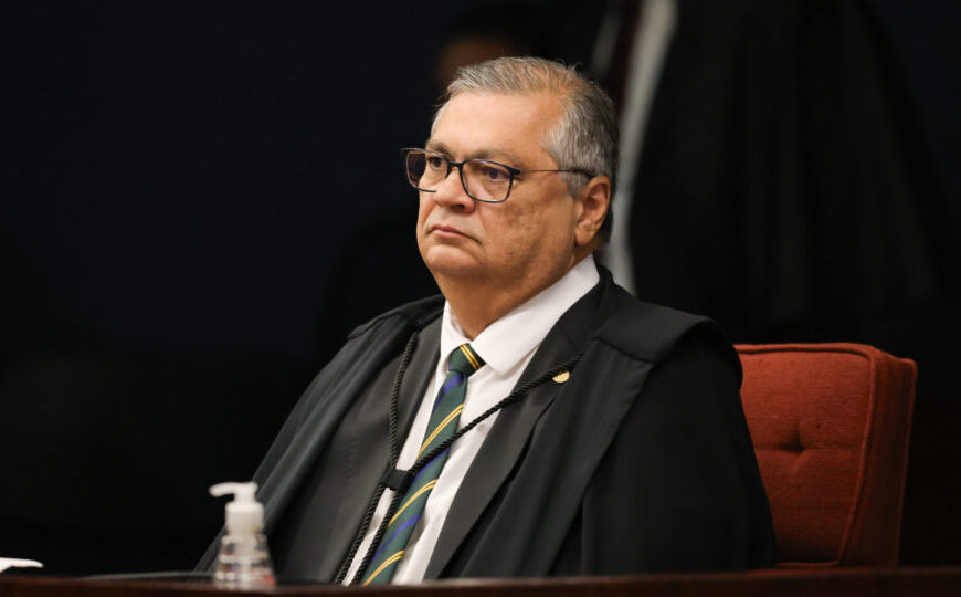 Flávio Dino afasta presidente do Tribunal de Contas do Maranhão por 180 dias