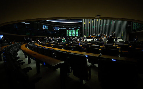 Controle de emendas escapa do Executivo e reduz&hellip;