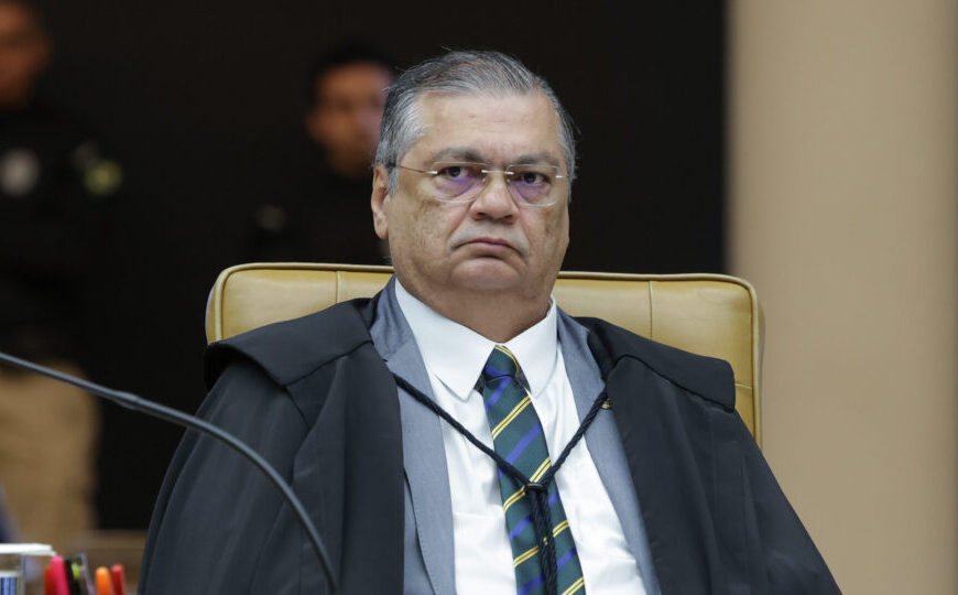 Dino determina nulidade de emendas indicadas por presidentes de partidos