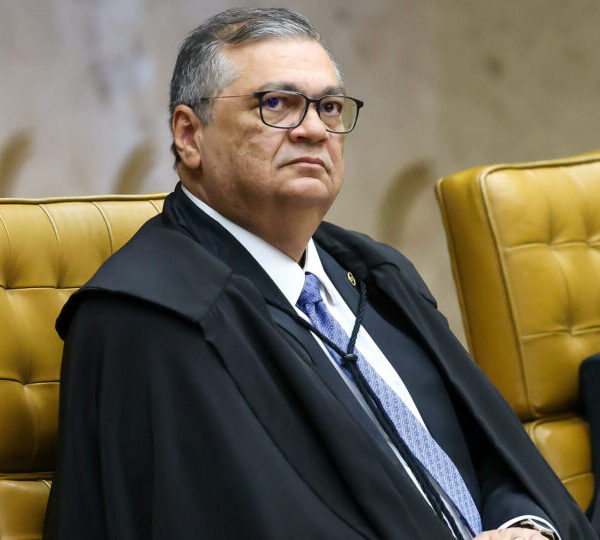 Por que Lulinha virou alvo de três inquéritos&hellip;