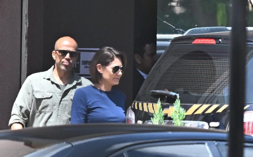 Moraes autoriza visita a Bolsonaro enquanto Michelle passa por exames