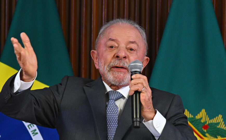 PT oficializa candidatura de Lula à reeleição