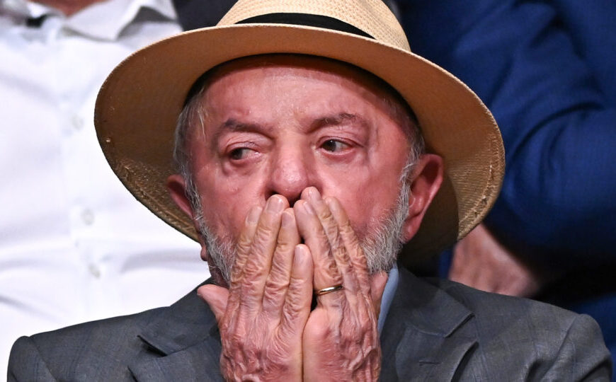 Lula quer turbinar Defesa depois de deixar a pasta “a pão e água”