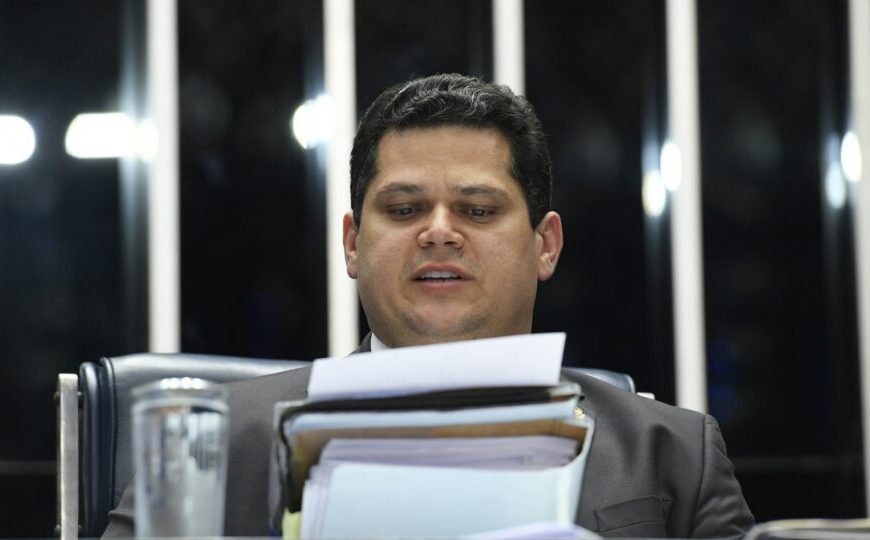 Conselho de Ética parado mantém denúncias contra Alcolumbre e senadores na gaveta