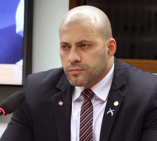 Moraes envia à PGR defesa de Daniel Silveira&hellip;