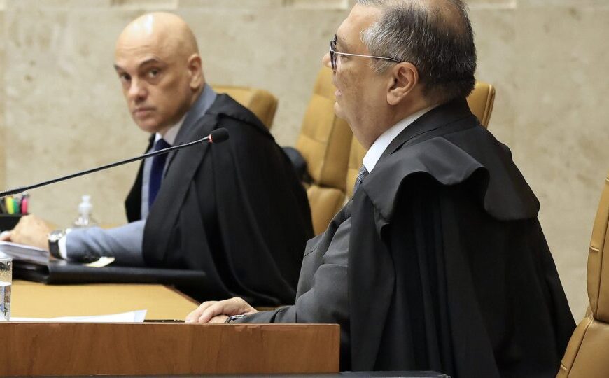 Dino e Moraes querem criar classe de jornalistas permitidos e deslegitimar “blogueiros”