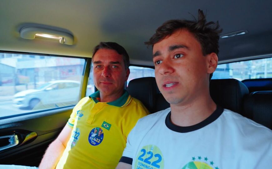 Antes vistos como rivais, Michelle, Tarcísio e Nikolas engajam campanha de Flávio