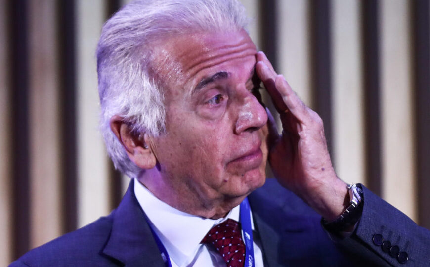 Múcio diz que se EUA invadirem Brasil o melhor é “abrir o portão”