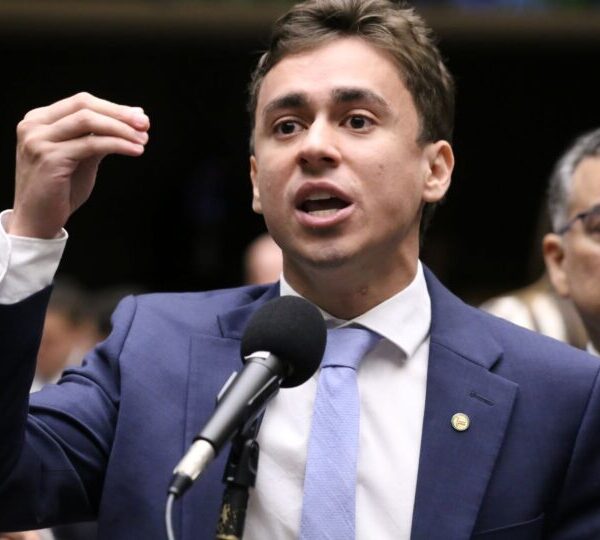 Brasil pode copiar Milei e cortar salários de&hellip;