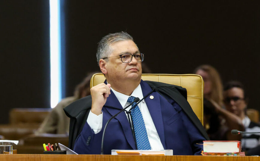 Dino manda União rever regra que permite emaranhamento de fundos de investimento