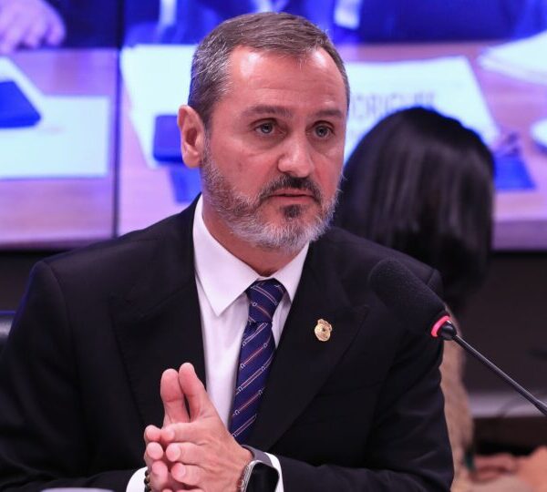 Fachin suspende ordens de Mendonça e Dino sobre&hellip;