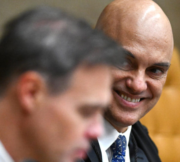 Moraes usa relatórios frágeis da Polícia Federal para&hellip;