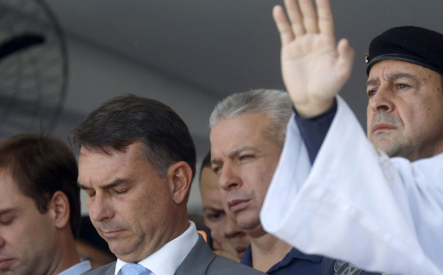 Flávio aposta em debate da Globo para tentar vencer Lula no 1º turno