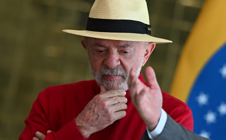 Lula reúne empresários em São Paulo às vésperas do primeiro turno
