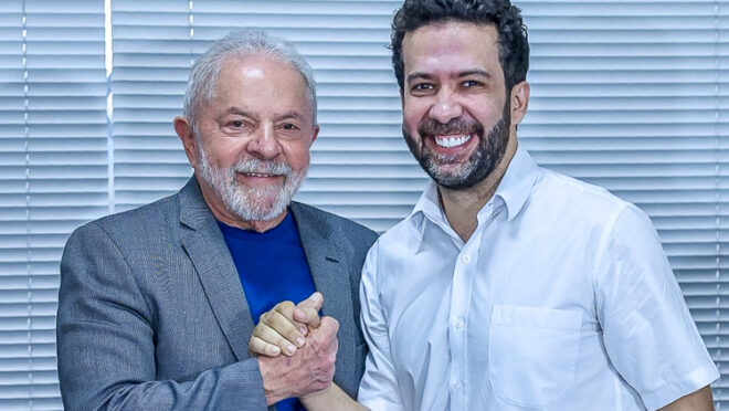 Janones publica falso direito de resposta sobre Nikolas e engana parlamentares