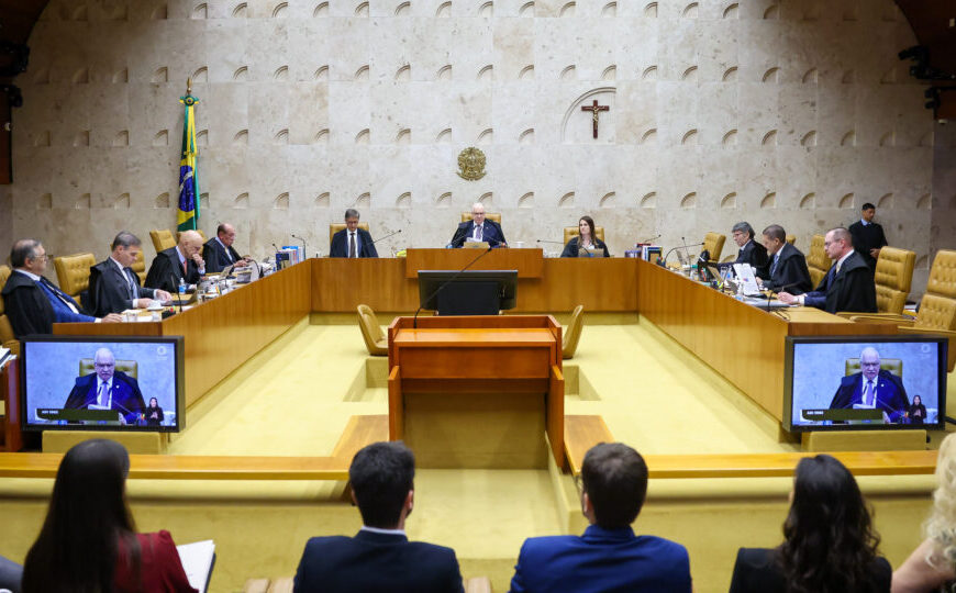 Em meio à crise no STF, 51,6% dizem que ministros decidem por interesse próprio