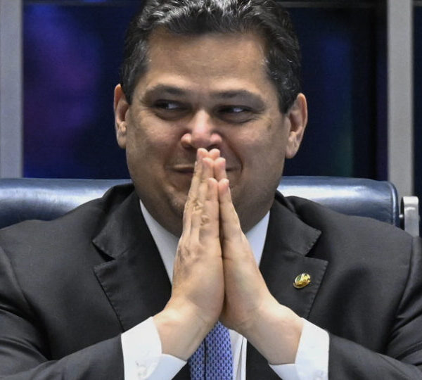 Alcolumbre prevê votação da PEC da Segurança para&hellip;