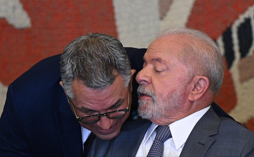 Esquema do Master com fundos de pensão renderia R$ 1 bilhão ao PT, diz revista