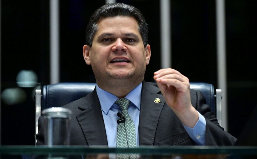 Alcolumbre marca votação da PEC da Segurança Pública para terça (3)