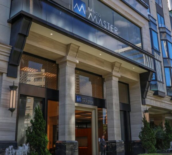 Leilão do Banco Master oferta móveis de luxo&hellip;