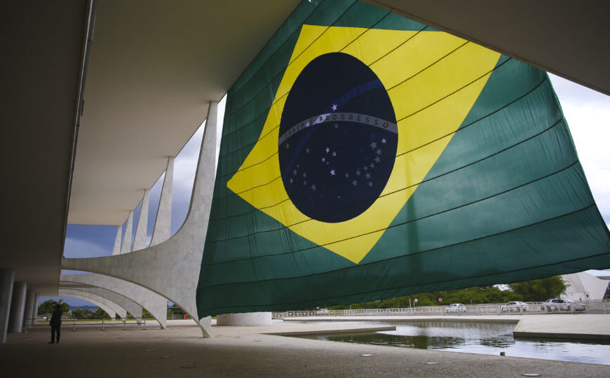 “Parece um pesadelo”: aliados de Flávio lamentam resultado, mas veem chance no Congresso
