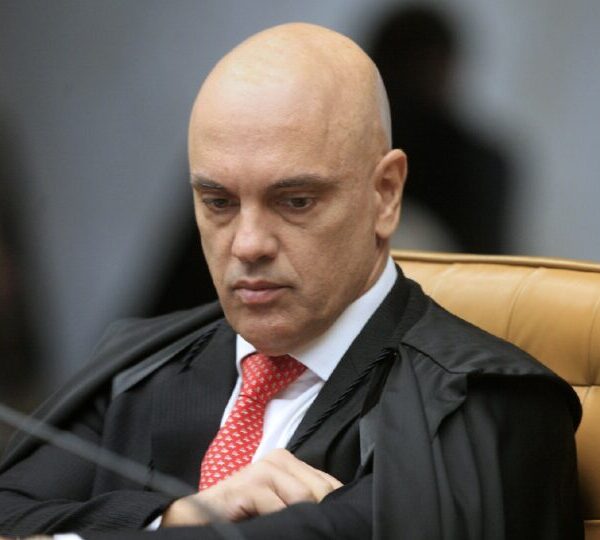 Ministro Alexandre de Moraes autoriza quebra de sigilo&hellip;